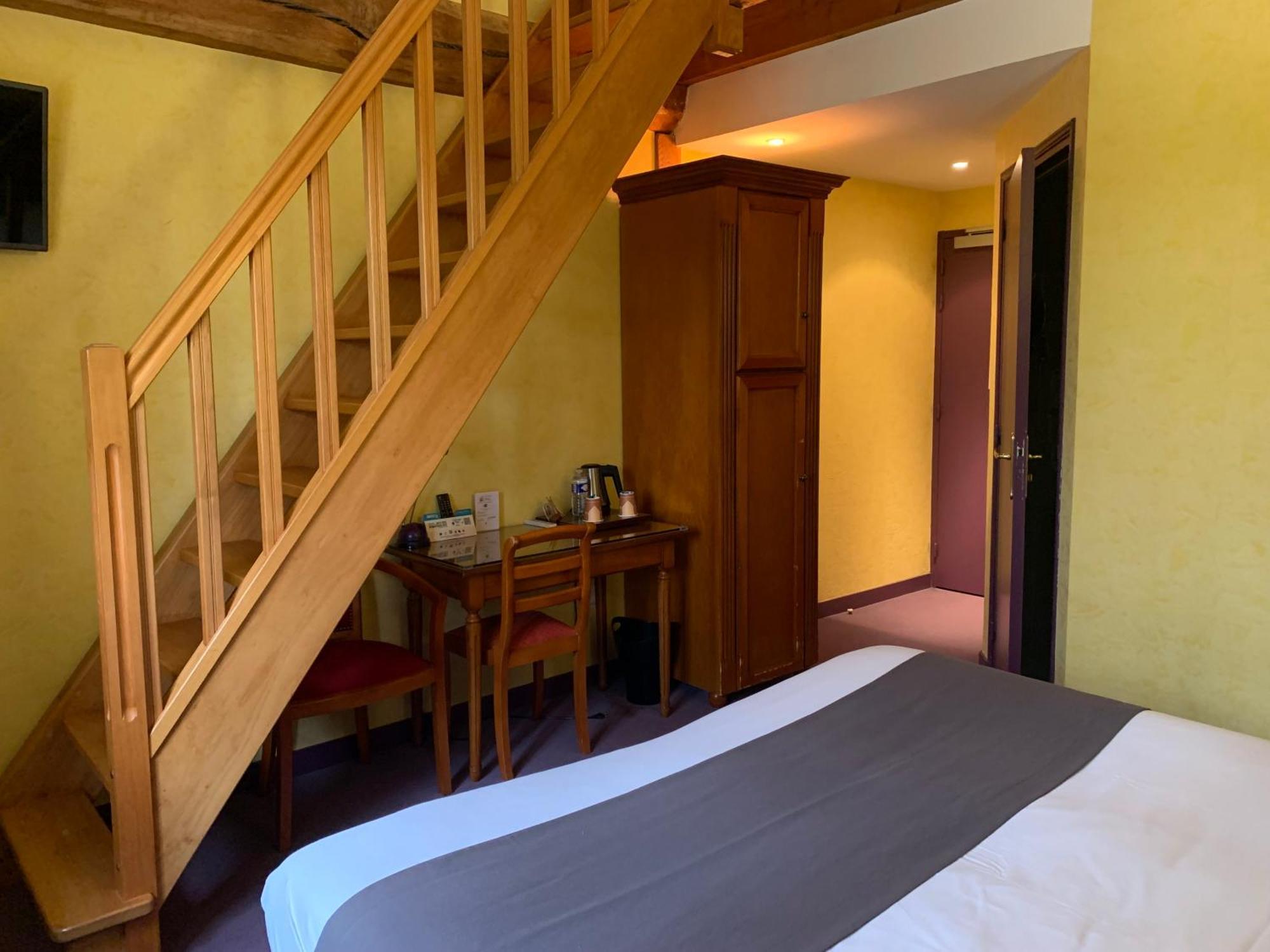 Logis Hotel Restaurant Le Moulin De La Coudre Venoy Esterno foto