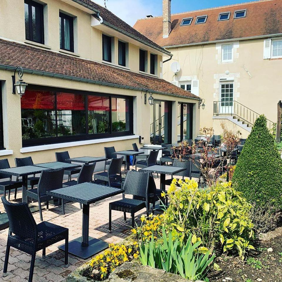 Logis Hotel Restaurant Le Moulin De La Coudre Venoy Esterno foto